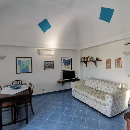 Tenuta Solleone Willa *